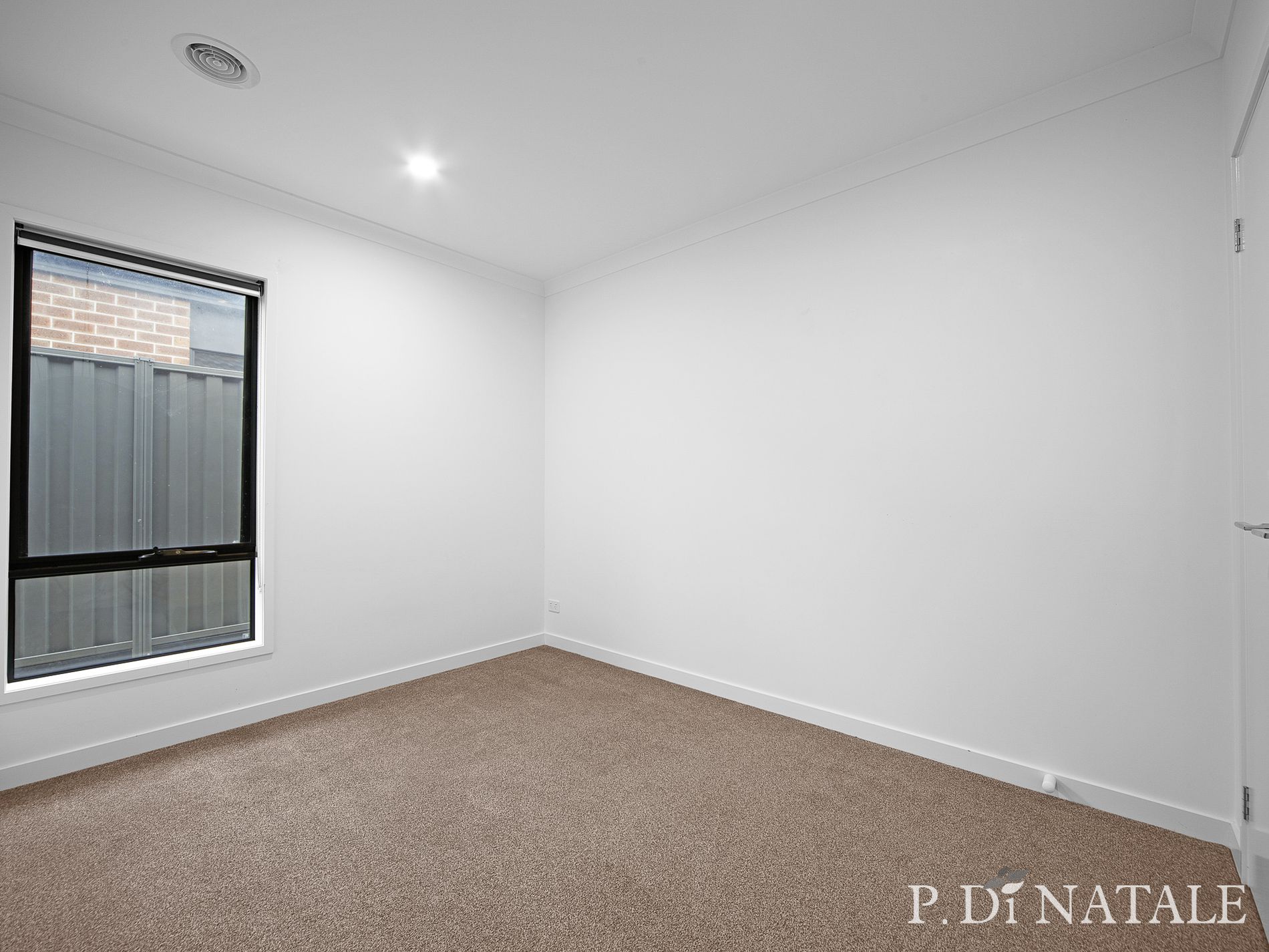 50 Atherstone Boulevard, Strathtulloh