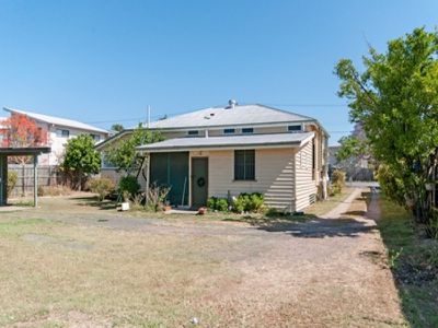 38 Gledson Street, North Booval