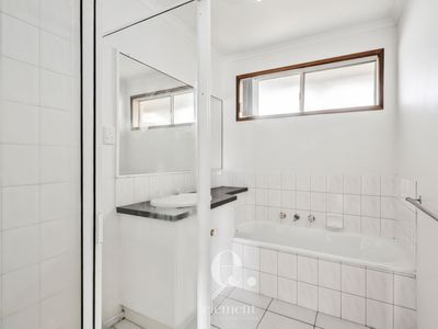 1 / 10 Lowan Avenue, Norlane