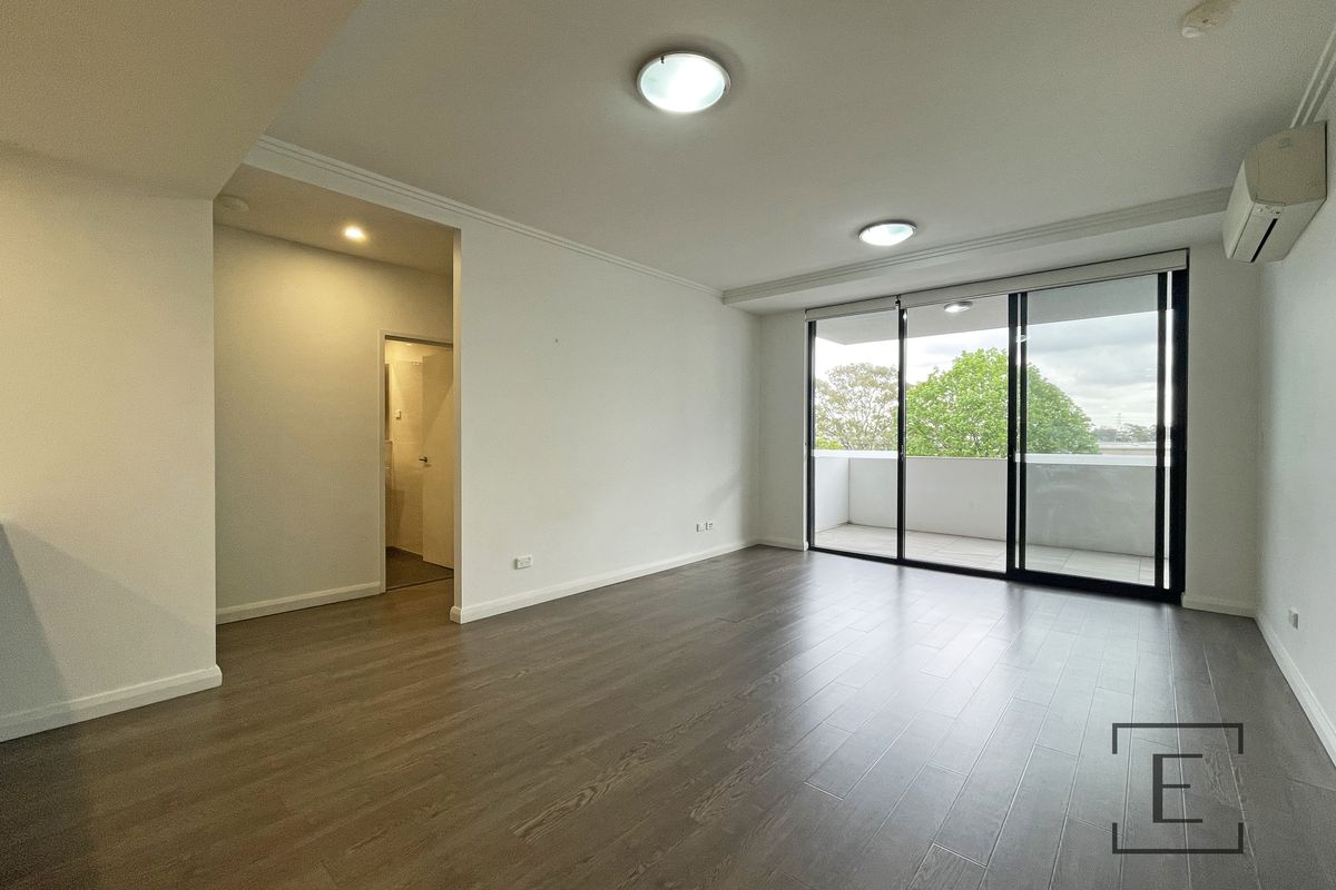 303 / 4 Smallwood Avenue, Homebush