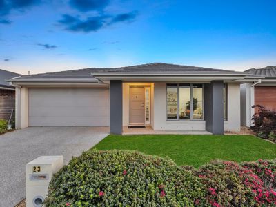 23 Leeson Street, Officer South