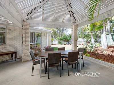 2 Greenstead Way, Forest Lake