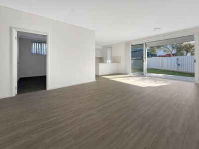 3 / 44 President Wilson Walk, Tanilba Bay