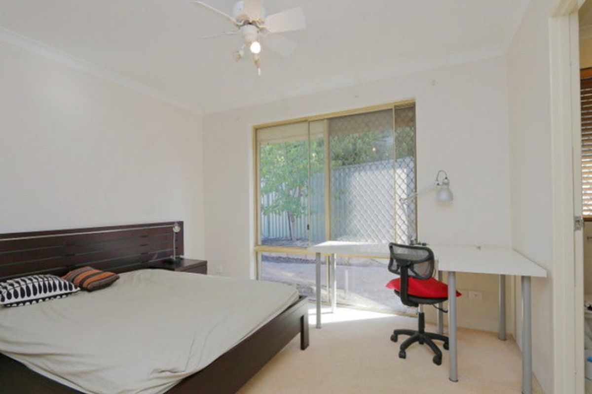 27 Green Croft Gardens, Leeming
