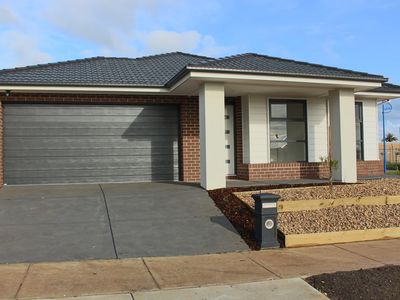 6 Miranda Crescent, St Leonards