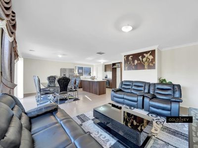 8 Isabella Way, Tarneit