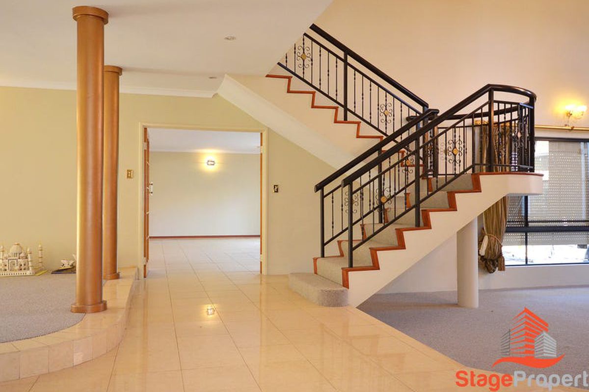 12 Bronzewing Loop, Wembley