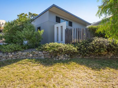 32 Gnobar Way, Mullaloo