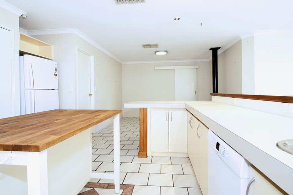 32 Argonaut Avenue , Waikiki