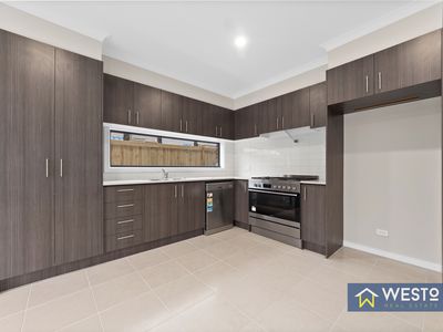 34 Harlem Circuit, Point Cook