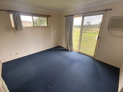 996 River Road, Kingaroy