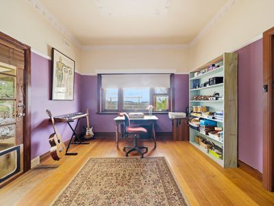 110 Bassett Lane, Hilldene