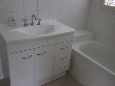 2 / 165 Goldsworthy Road, Corio