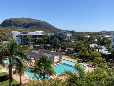 1206 / 27 BOARDWALK BOULEVARD, Mount Coolum