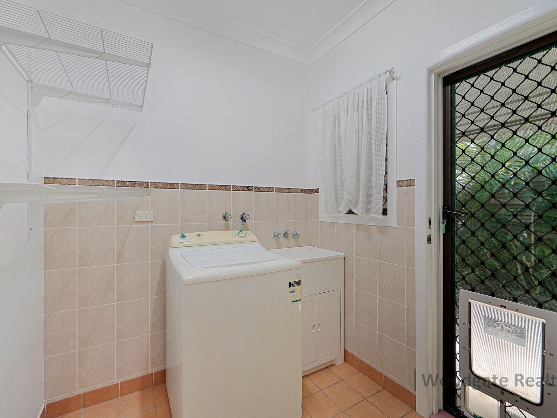 2 Acacia Street, Woodgate