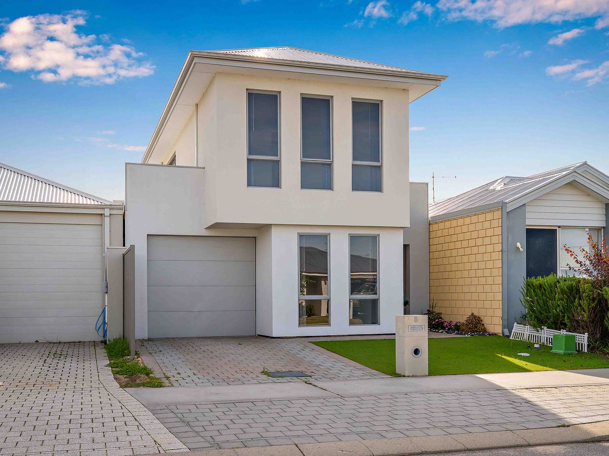 8 Silvergum Way, Piara Waters, Piara Waters - Image 1