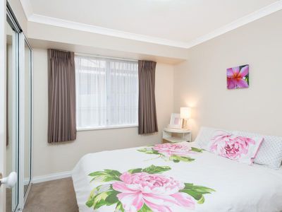 24 Tindals Crescent, Hannans