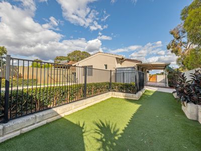 132 Treasure Road, Queens Park