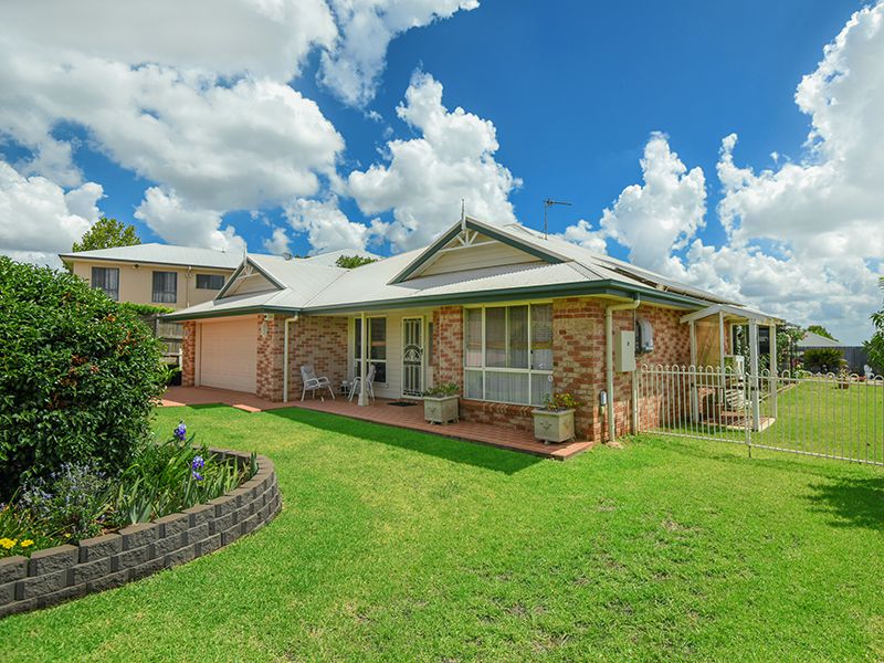 Real Estate Agent Toowoomba City McAdam and Turnbull Realty