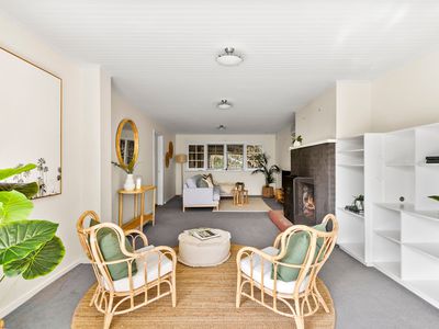 4 Heathfield Court, Newtown