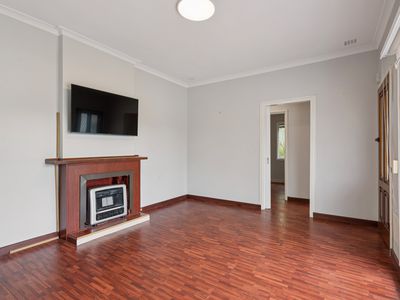 8 Finnan Street, Cloverdale