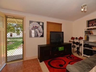 90 Addis Street, Lamington