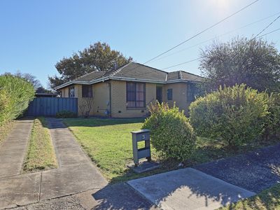 3 Richmond Crescent, Werribee