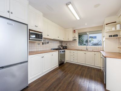 21 Ledger Street, Warnbro