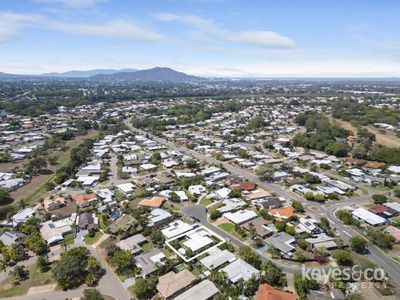 6 Viola Court, Annandale