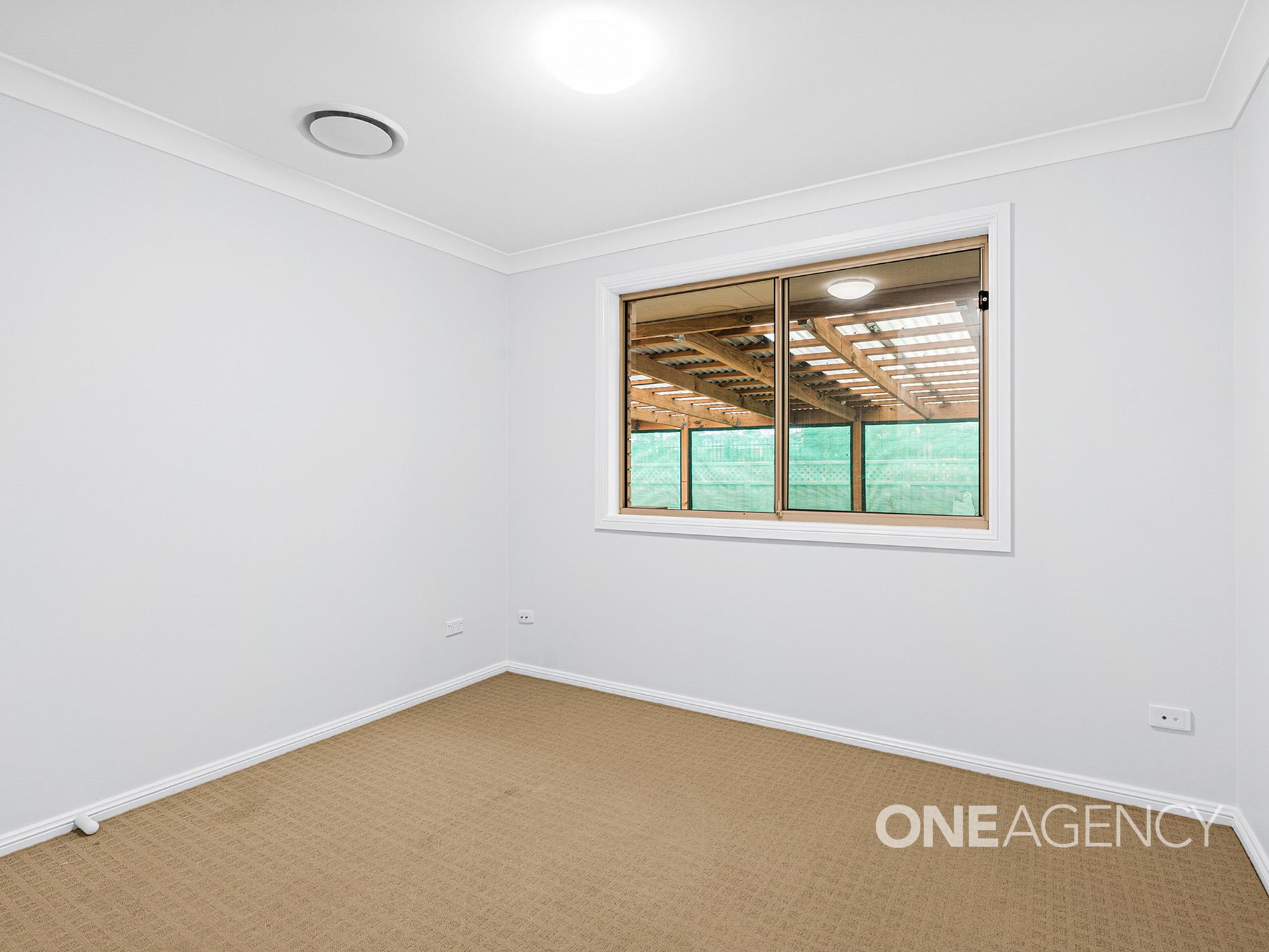 9 Holloway Road, South Nowra