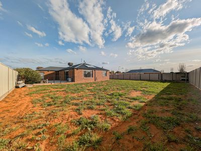 15 Redgum Drive, Kerang