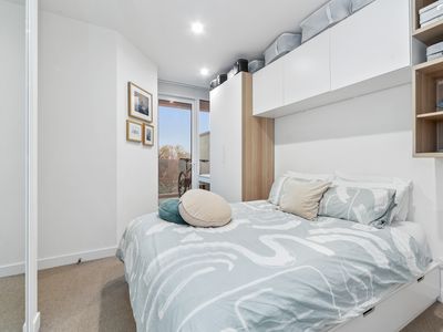 M206 / 188 Macaulay Road, North Melbourne