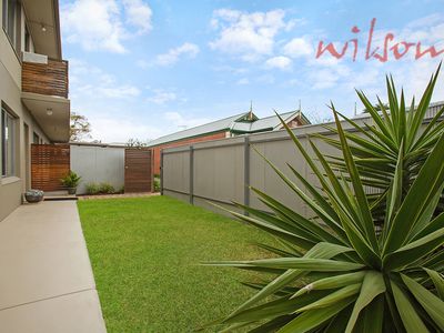 1 / 5 Roebuck Street, Mile End