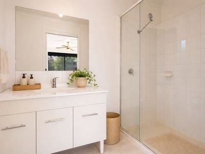 10 Stable Grove, Skye