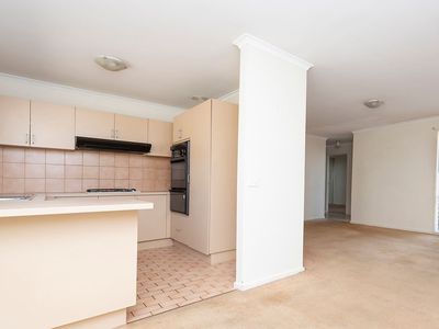 17 / 6 Amber Court, Pascoe Vale