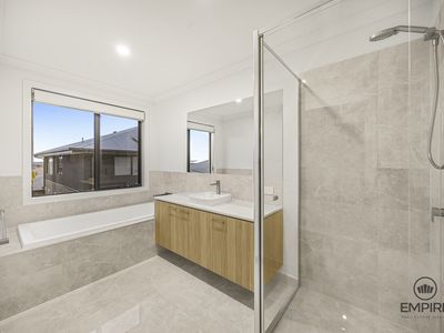 25 Fiorin Street, Clyde North