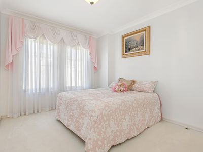 24 / 2-8 Harbour Street, Wollongong