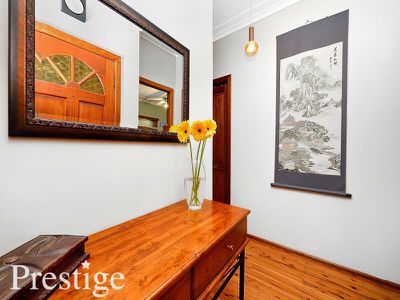 34 Lynwen Crescent, Banksia