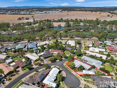 12 Farrar Avenue, Horsham