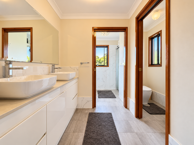 18 Hilltop Road, Penrith