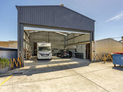 100-102 Hopkins Street, Moonah