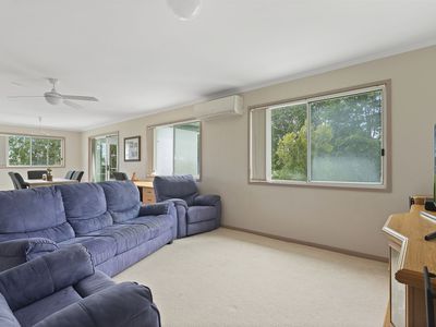 9 / 13 Augusta Place, Mollymook