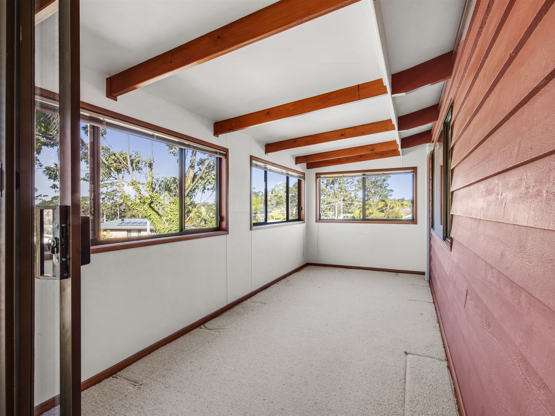 27 Torquay Drive, Lake Tabourie