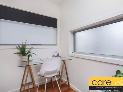 1 / 21 Dongola Road, West Footscray