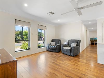 2A Beaumont Court, Para Hills West