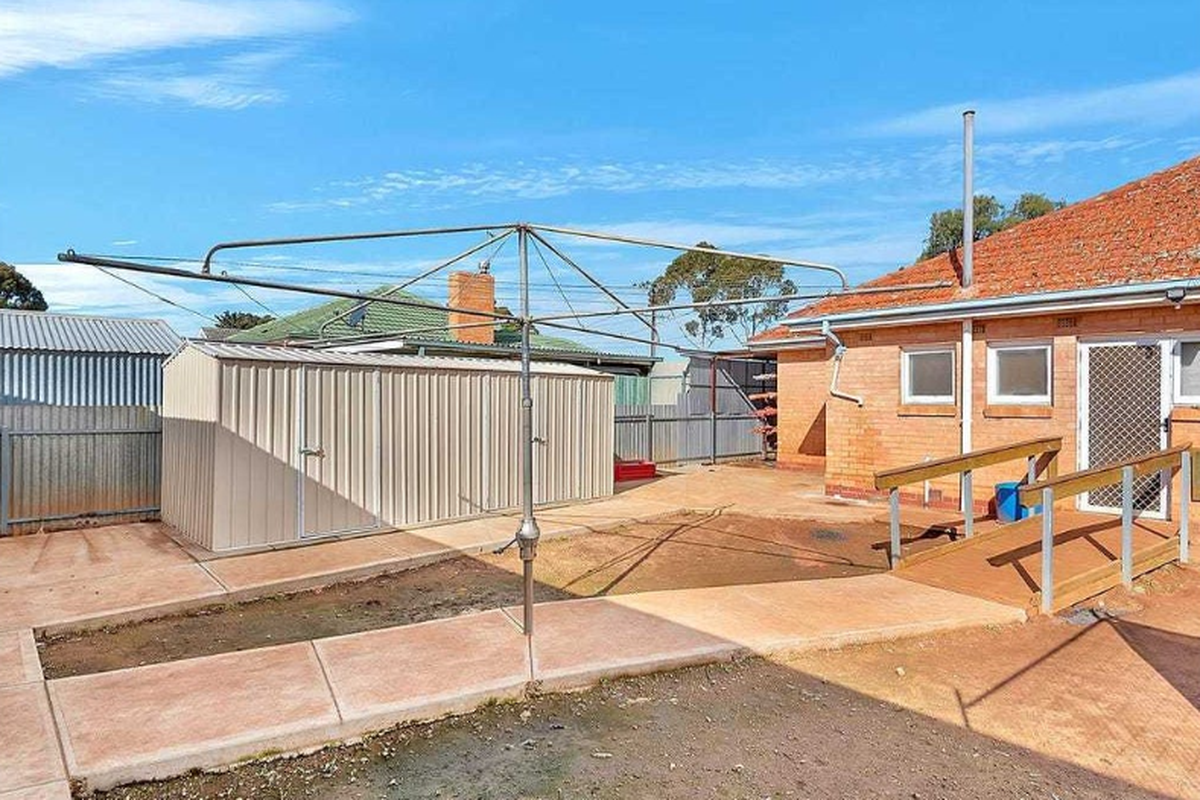 24 Winsham Street, Davoren Park