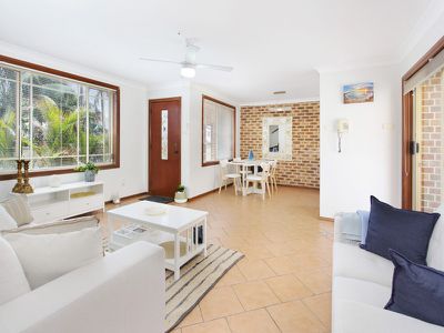 2 / 66 Pur Pur Avenue, Lake Illawarra