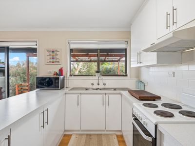 4 Williss Drive, Normanville
