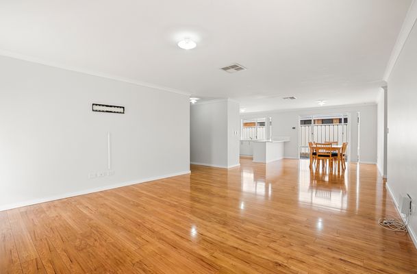 294 Pebble Beach Blvd, Meadow Springs