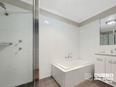 5 / 15 Boundary Road, Dubbo